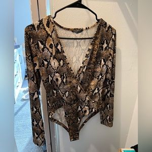 Snake print bodysuit size large
